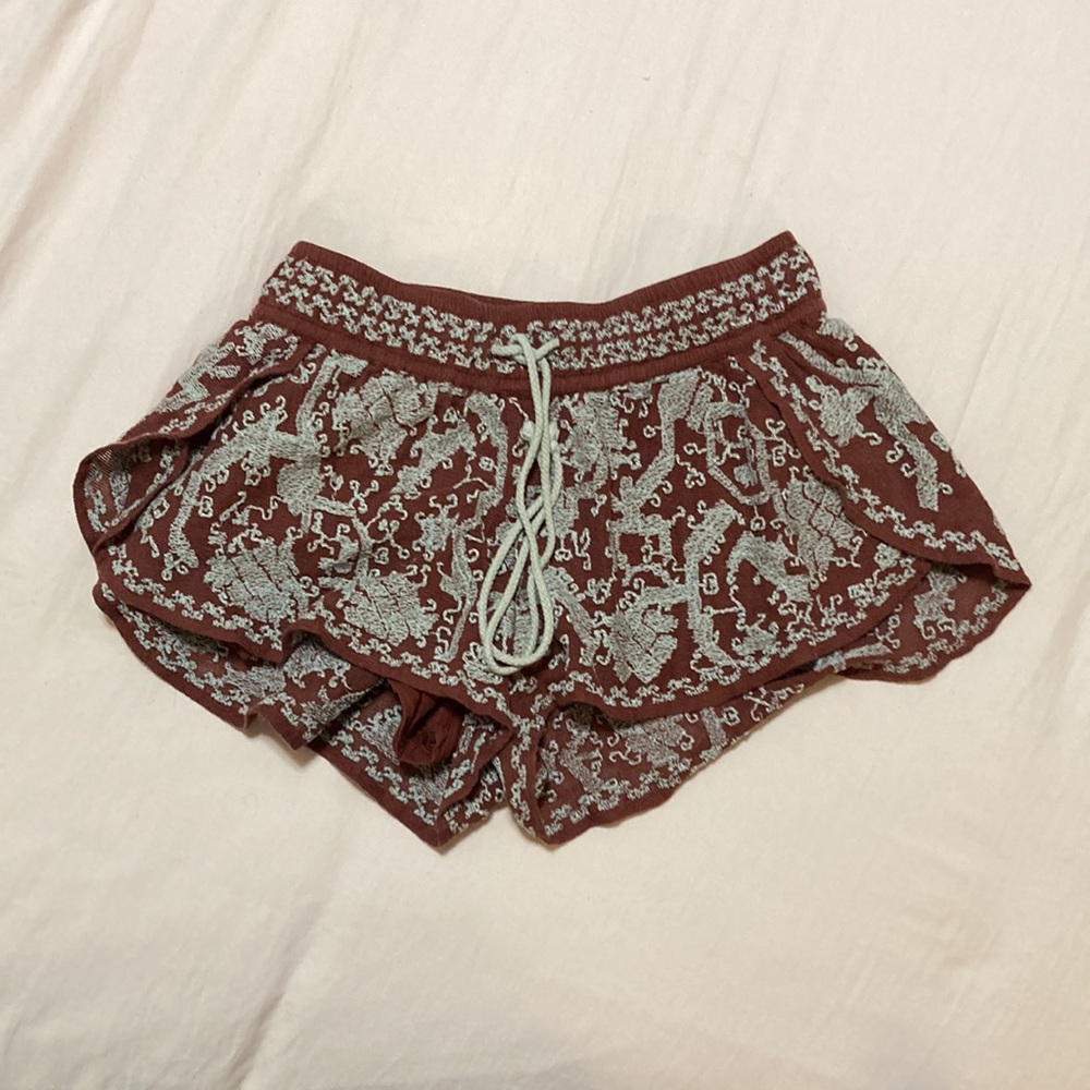 Women’s Drawstring Tiered Lounge Shorts - Rust Printed
